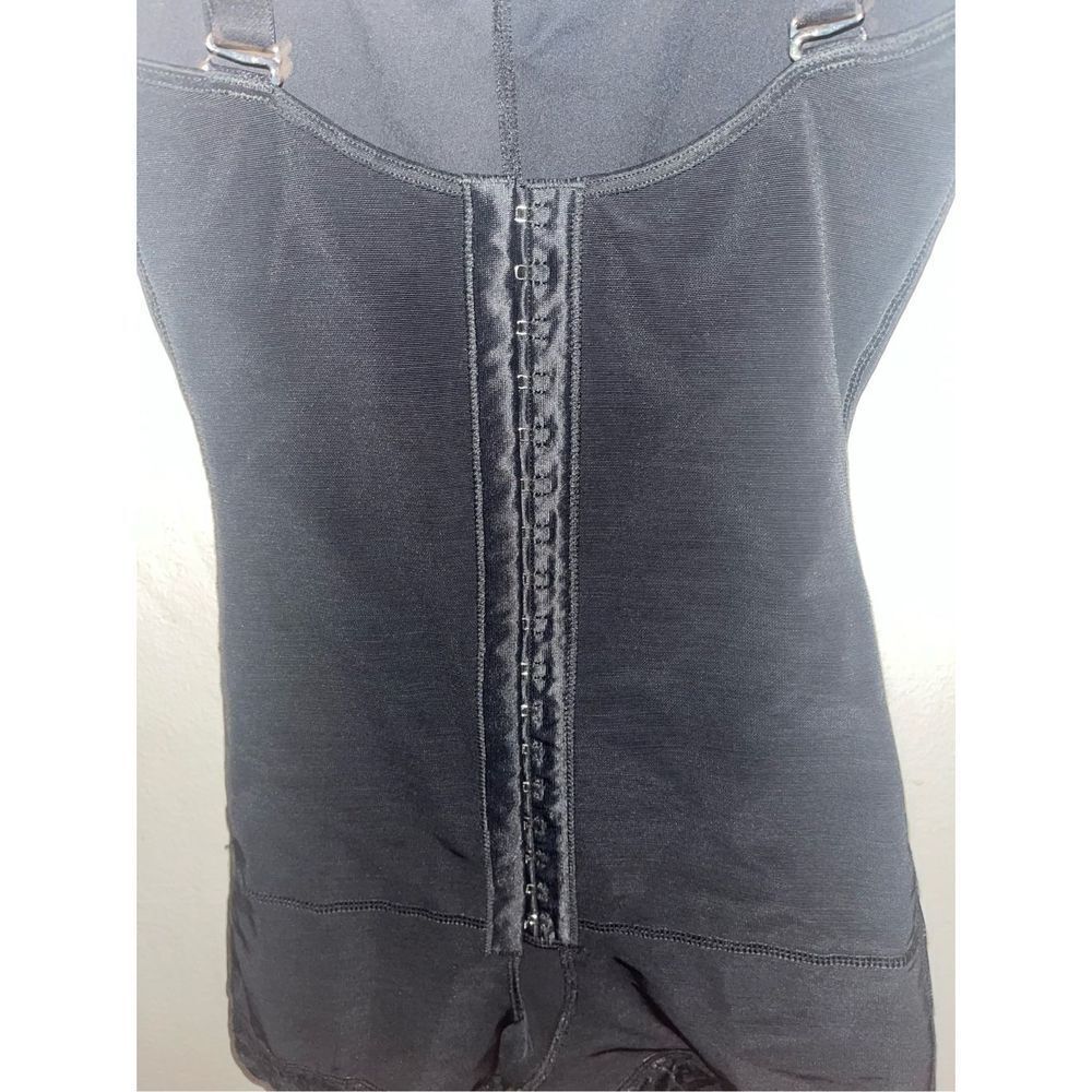 Shape RX Bodysuit  - Picture 2 of 3